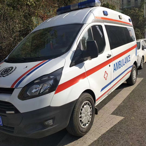 尉犁品质救护车出租,为您的健康出行负责